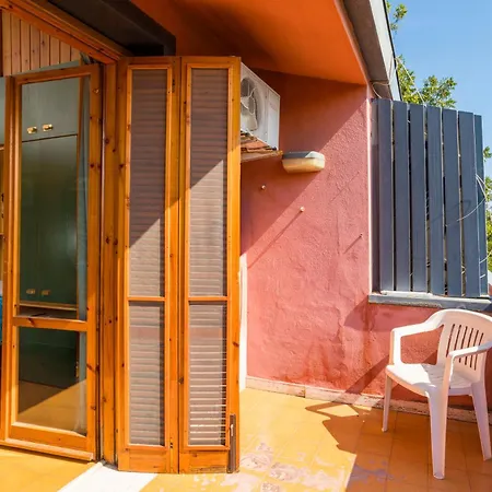 Oleandri * Джардини-Наксос