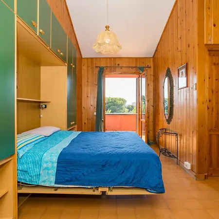 Oleandri * Джардини-Наксос