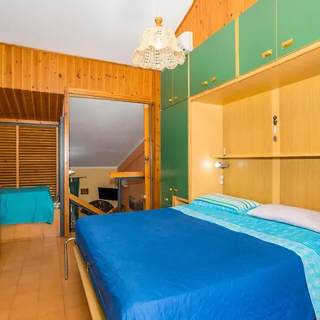 Oleandri Апартаменты