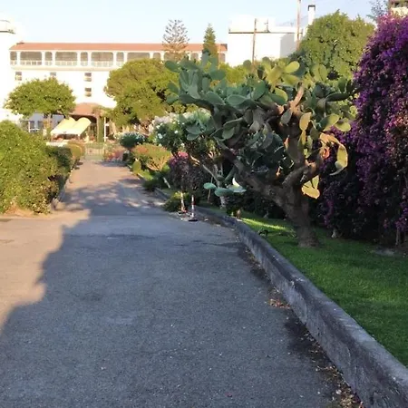 Oleandri Giardini Naxos